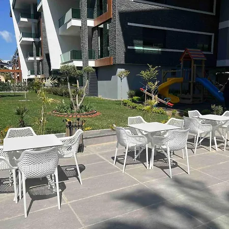 Apartamento In Royalgarden Means Life Alanya